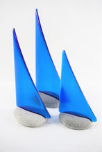 Load image into Gallery viewer, True blue fused glass pebble yacht boat